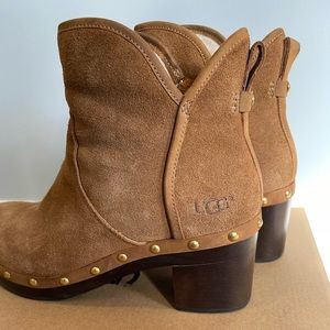 UGG Cam II Suede Booties